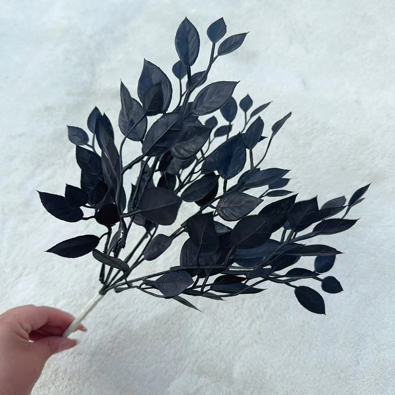 Home Decor Event - 黒のハロウィーンの人工花の装飾,植物の葉,枝,竹ダリア,結婚披露宴のイベント,花の素材,家のテーブルの装飾