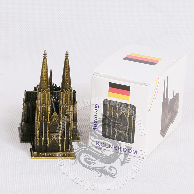 金属ケルン大聖堂ドイツゴシック建築モデル中世教会レプリカグッ - Germany Home Decor のレビューと価格