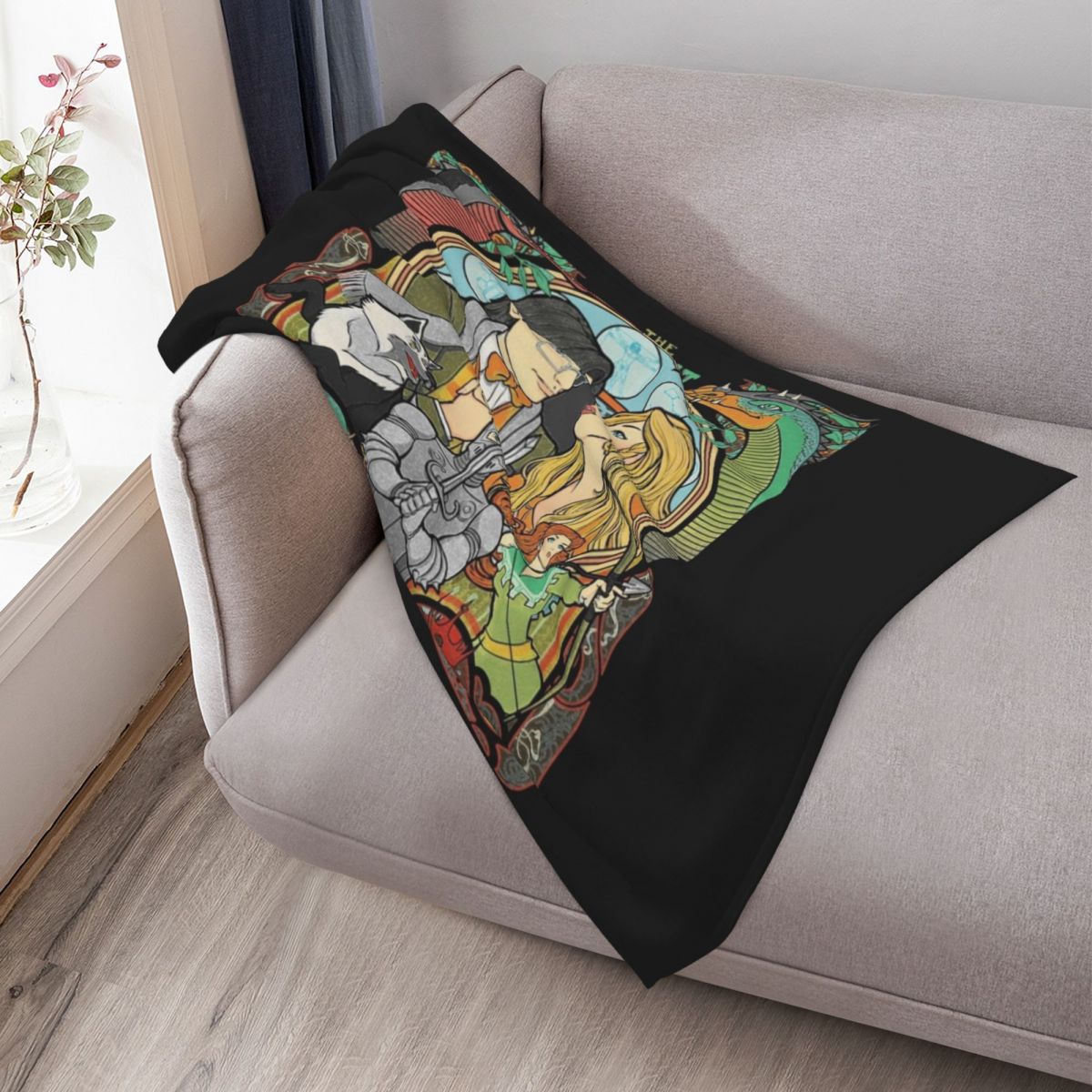Flight of Dragons Essential T- - Home Decor Png のレビューと価格