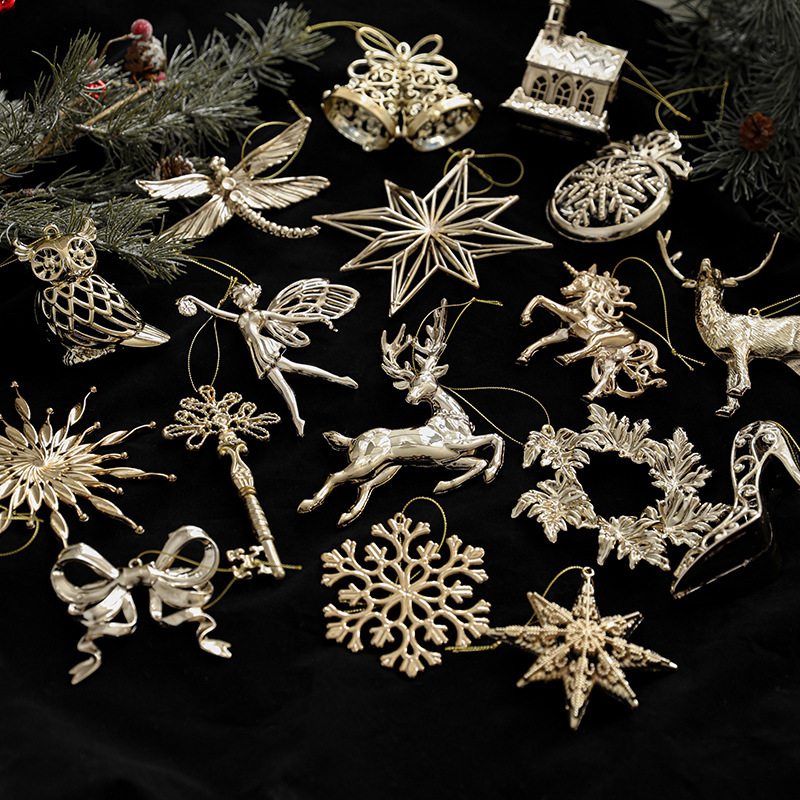 2025年クリスマスツリーオーナメント ゴールドプラスチック - Home Decor Trends 2025 のレビューと価格